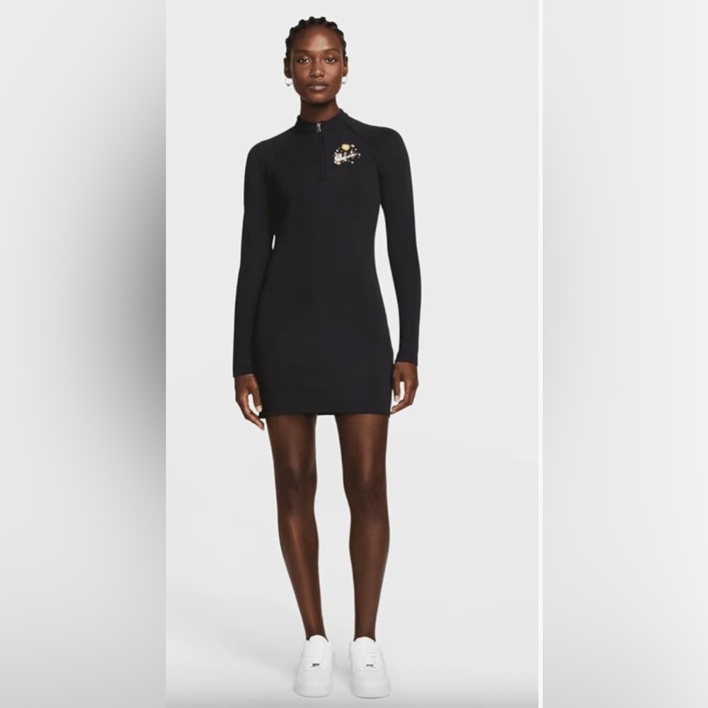 NIKE Women's Sportswear Essential Logo Twist Dress sz Small Black Swoosh NWT